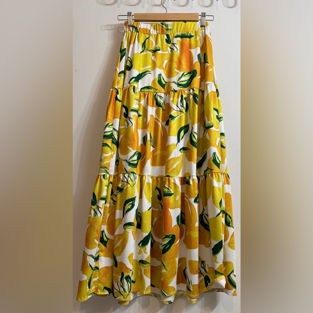 Tiered Lemon Skirt XS - Picture 2 of 11
